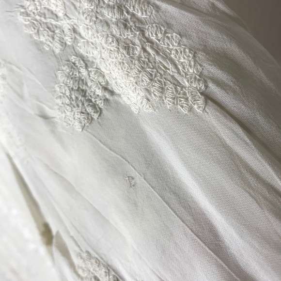 Johnny Was rayon embroidered crochet tunic - Picture 9 of 16